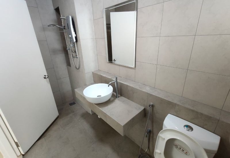 Jadite Suites @ Jade Hills