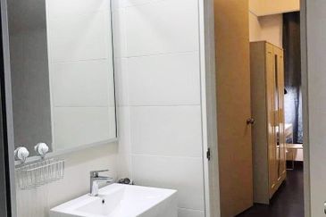 28 Boulevard (28 BLVD)