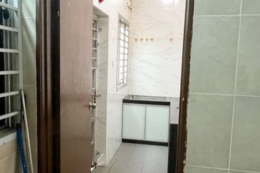 Austin Residence @Taman Mount Austin