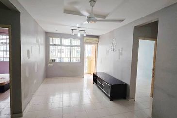 Villa Krystal, Bandar Selesa Jaya