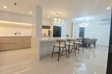 Taman Austin Perdana