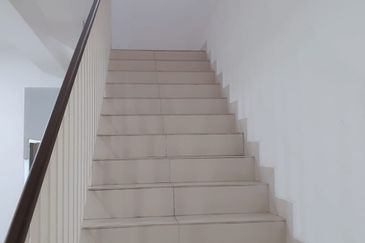 Austin Residence @Taman Mount Austin