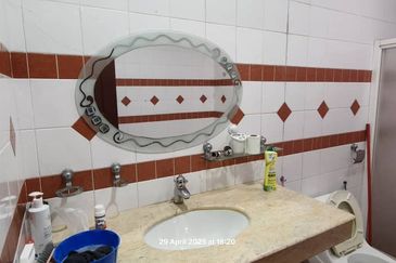 Taman Pelangi Indah (Camwood)