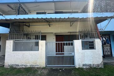 Flat Taman Ungku Tun Aminah