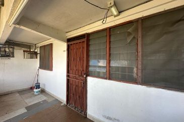 Flat Taman Ungku Tun Aminah