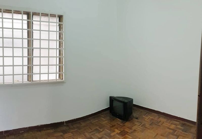 Ria 1 Apartment, Taman Megah Ria