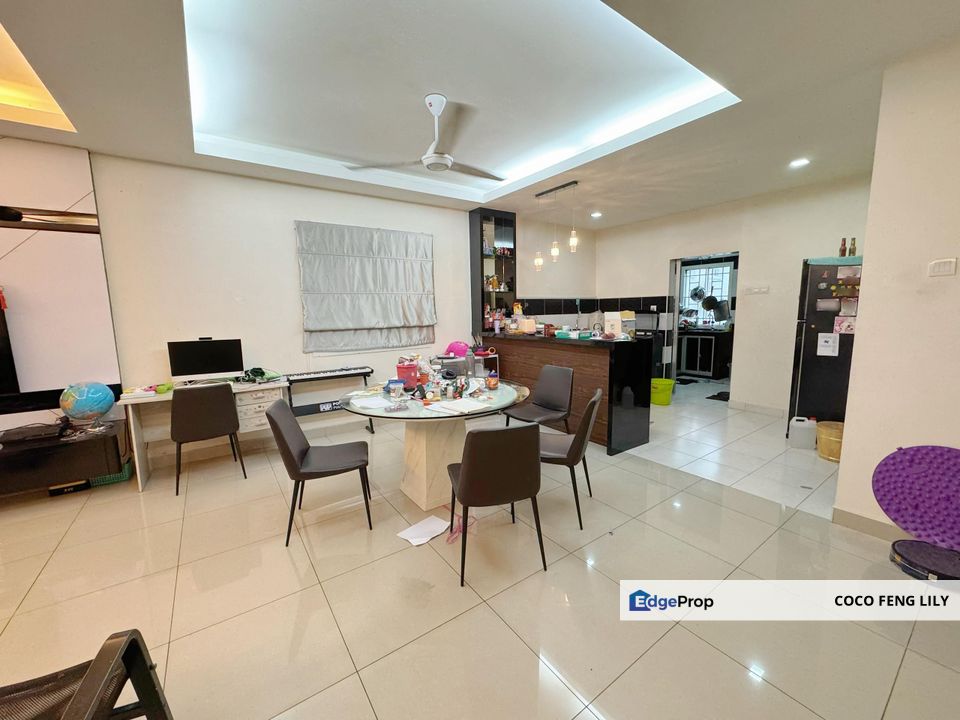 Taman Seri Austin, Lake View, G&G Renovated And Extended Double Storey Endlot House , Johor, Johor Bahru