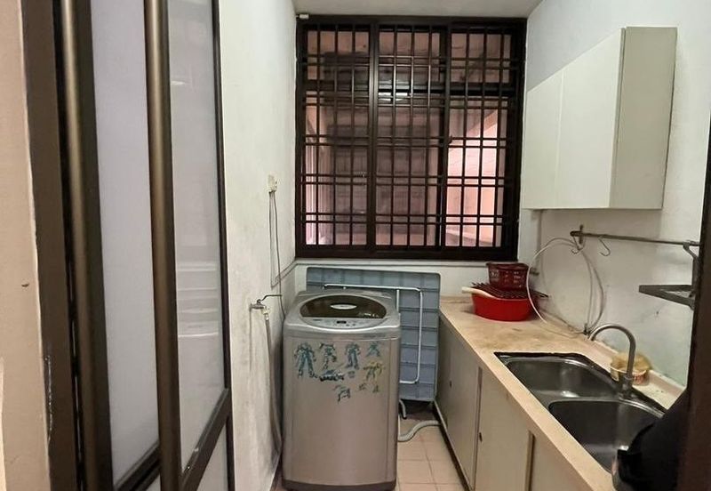 Prima Regency (Dorchester Court)