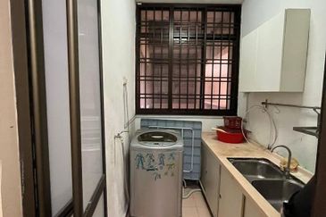 Prima Regency (Dorchester Court)