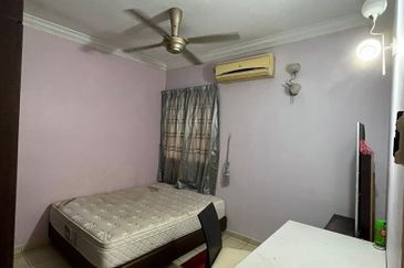 Prima Regency (Dorchester Court)