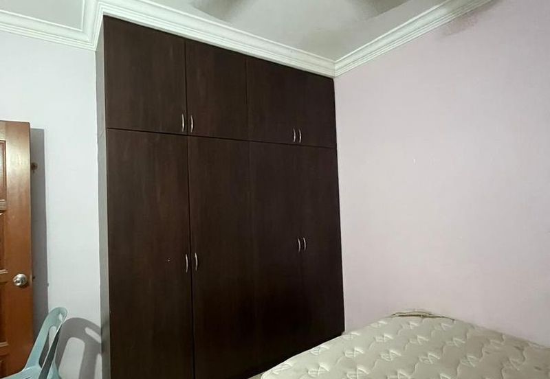 Prima Regency (Dorchester Court)