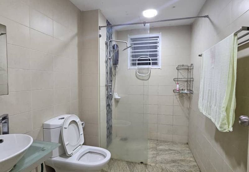 Dedaun Hijau (Greenfield Regency)