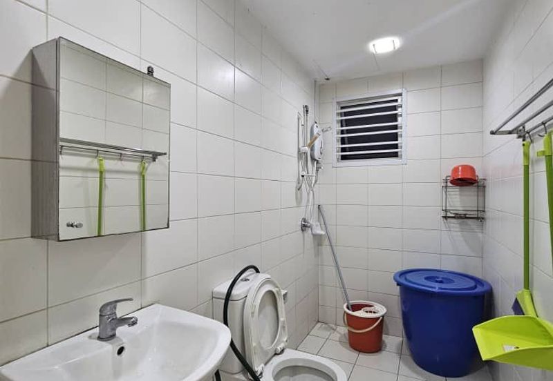 Dedaun Hijau (Greenfield Regency)