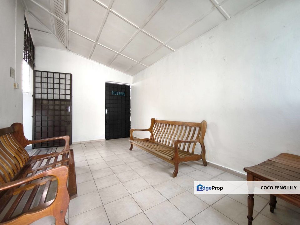 Taman Rinting,Masai, Land Area 2338 Sf Renovation And Extended Single Storey Endlot House , Johor, Masai