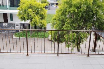 Austin Residence @Taman Mount Austin