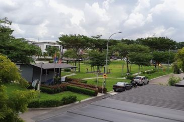 Austin Residence @Taman Mount Austin