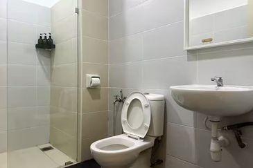 Akademik Suite @ Mount Austin