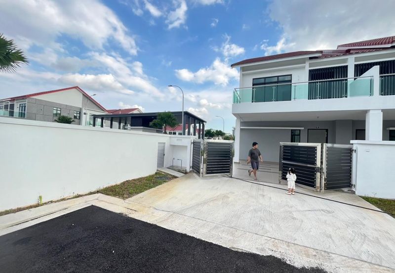 Mutiara Emas @ Taman Mount Austin