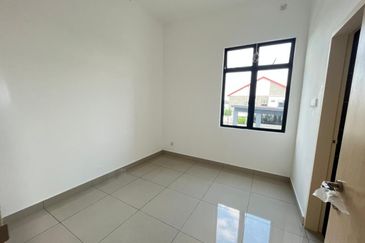 Mutiara Emas @ Taman Mount Austin