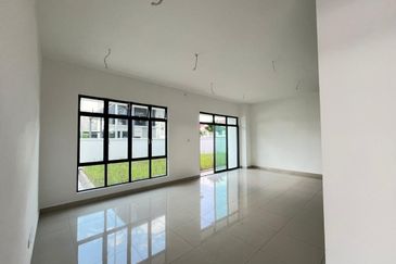 Mutiara Emas @ Taman Mount Austin