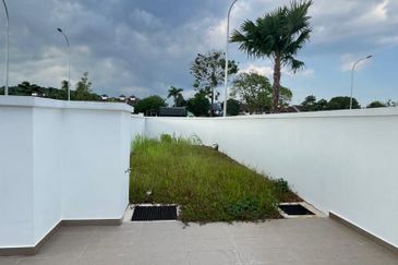 Mutiara Emas @ Taman Mount Austin