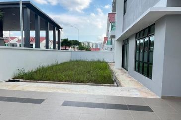 Mutiara Emas @ Taman Mount Austin