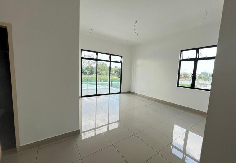 Mutiara Emas @ Taman Mount Austin