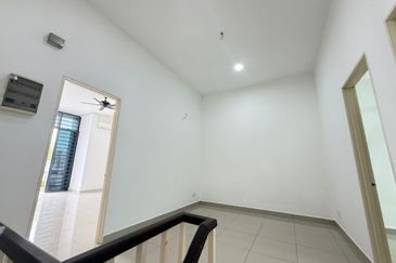 Austin Residence @Taman Mount Austin