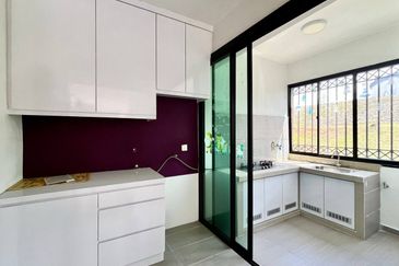 Mon Glori, , Bandar Baru Permas Jaya