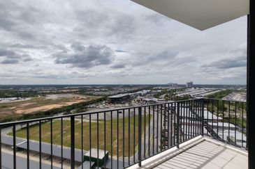 Duduk Seruang Apartment For Sales