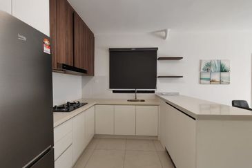 Duduk Seruang Apartment For Sales