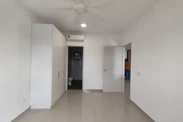 Duduk Seruang Apartment For Sales