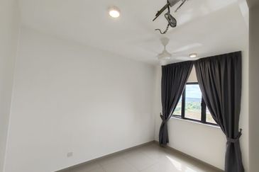 Duduk Seruang Apartment For Sales