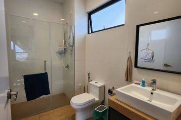 🏢The Parque Residence Fully Furnished For Rent