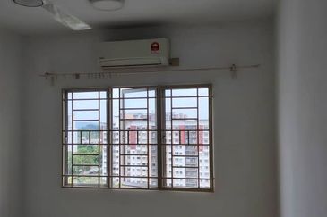 Seri Baiduri Apartments @ Setia Alam