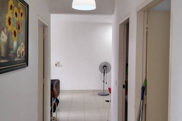 Seri Baiduri Apartments @ Setia Alam