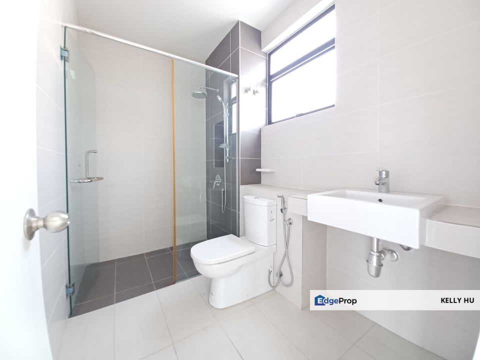 Setia Utama 3 Storey Cluster House For Sale, Selangor, Shah Alam