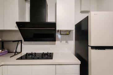 Duduk Seruang Telok Panglima Garang Unit For Rent 