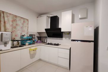 Duduk Seruang Telok Panglima Garang Unit For Rent 