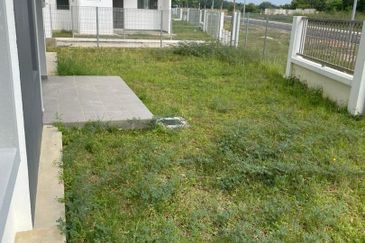 Kota Bayuemas Landed House 🏘 Areka For Sale