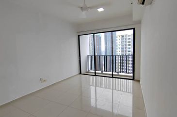 I Residence @ I City