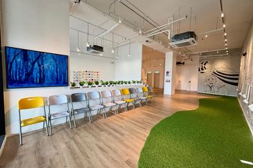 Twenty 8 @ i-City Finance Avenue