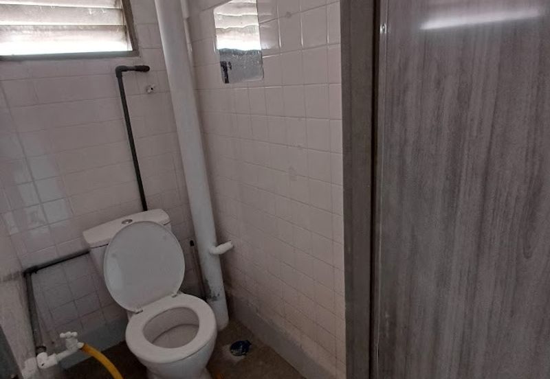 Lebuh Turi, Taman Chi Liung