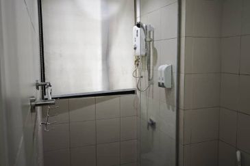 I Residence @ I City