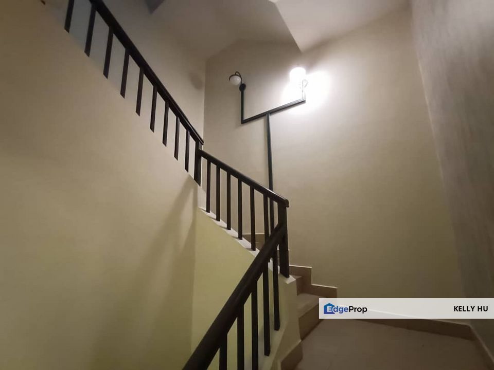 2.5 Storey Superlink House Bandar Bukit Tinggi 2 For Sale, Selangor, Klang