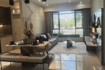 Bangi Avenue Condo free 90% Perabot 