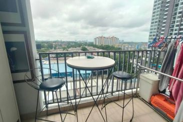 Dedaun Hijau (Greenfield Regency)