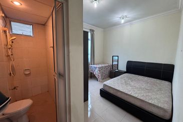 Sri Samudera Seaview Residence Suites