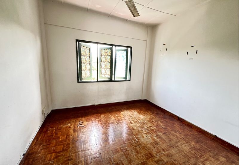 Lily & Jasmine Apartment