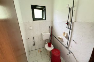 Lily & Jasmine Apartment